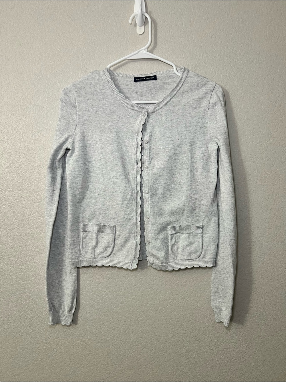 Brandy Melville Gray Scallop Trim Button Front Cardigan NWOT Womens One Size
